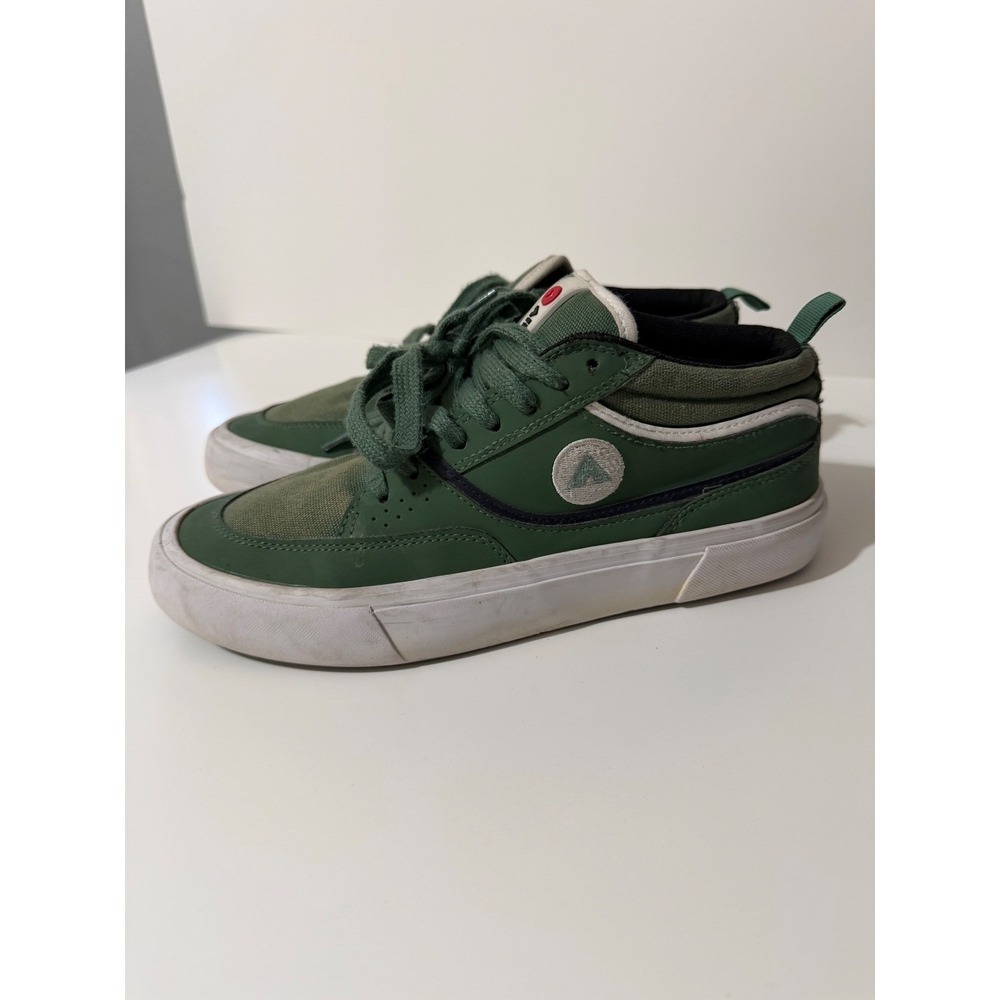 Airwalk Mens Size 7.5 Sneakers Green Skateboard Shoes‎ MNAK25GX013 Low Top